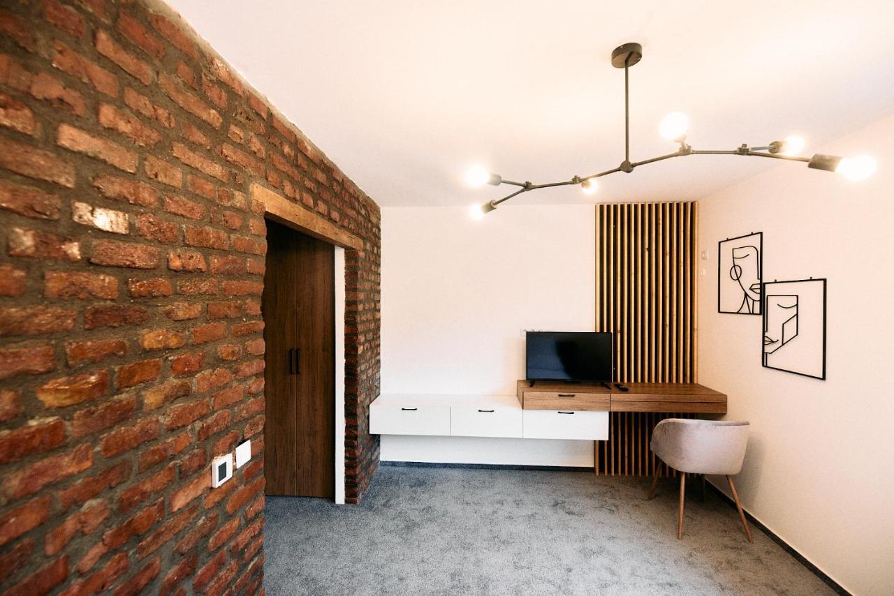 Hotel Liziera Blaj Extérieur photo
